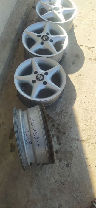 Обменяю диски срочно