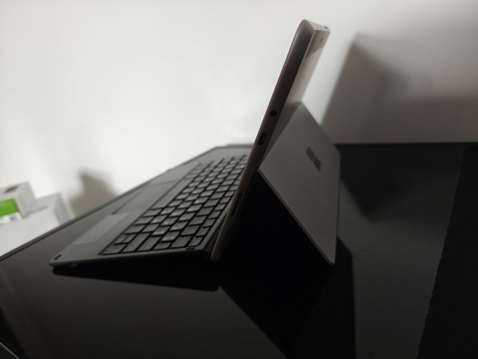 Microsoft Surface Go 1824 4/64