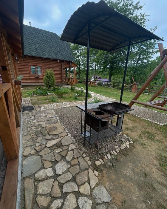 Відпочинок в Карпатах "ВИСОКИЙ БЕРЕГ "будинок, Чан,басейн,баня.