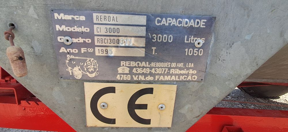 Reboque cisterna Reboal 3000 lts