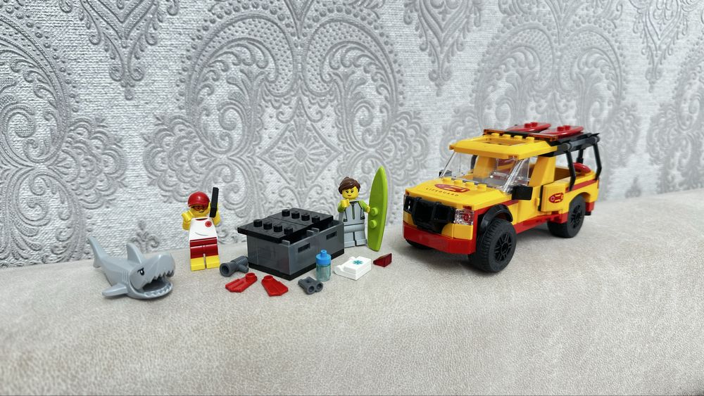 Lego City рятувальна пляжна машина
