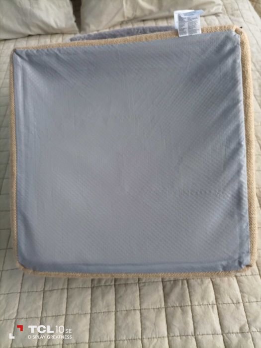 Cat Beds64737956861697122