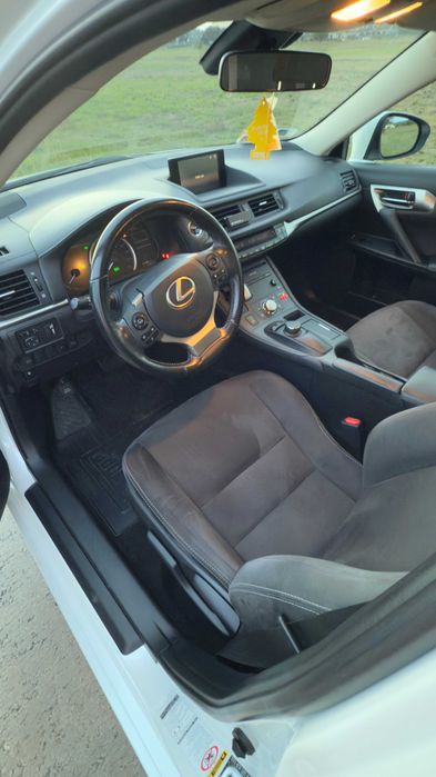 Lexus CT200h Elegance