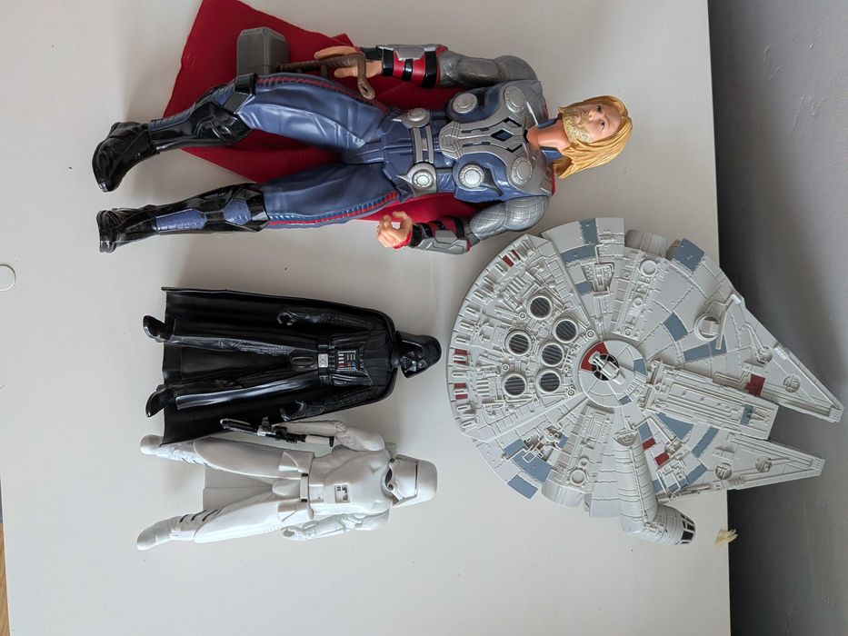 Figurki Star Wars i Thor