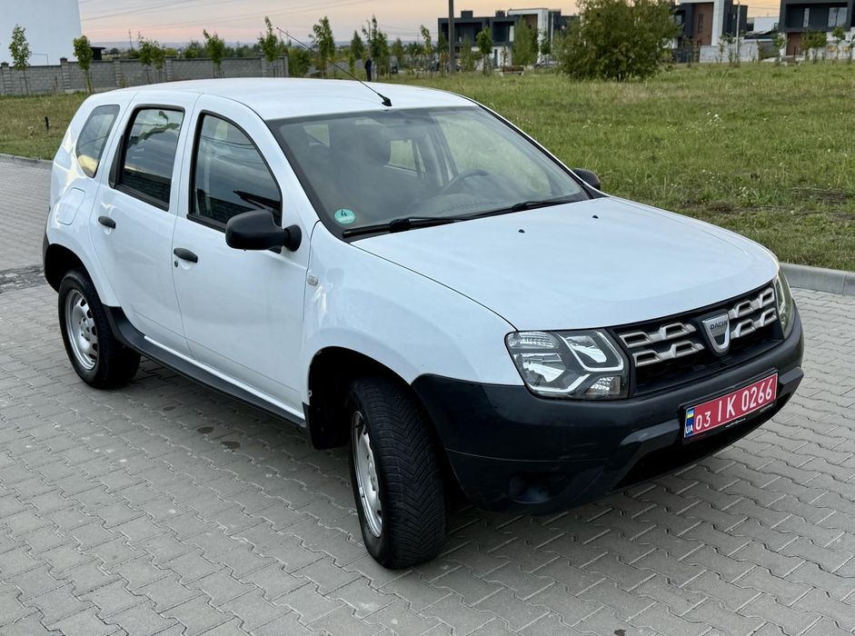 Dacia Duster 2015, ІІ покоління,бензин, 1.6,  НЕ КРАШЕНА