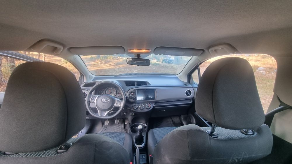 Toyota Yaris 1.0 VVT-I - Excelente estado