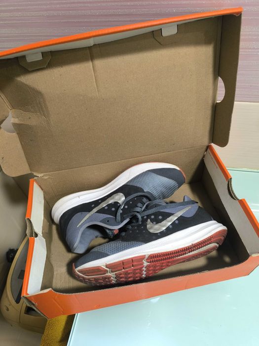 Ténis Nike Nº37,5 Impecáveis Ler anuncio