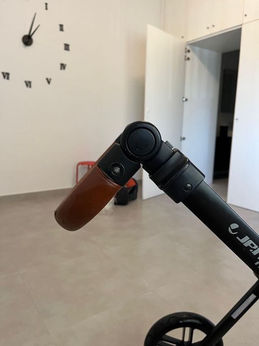 Vendo  Carrinho Jane muum+ ovo Matrix 2 light + cadeira