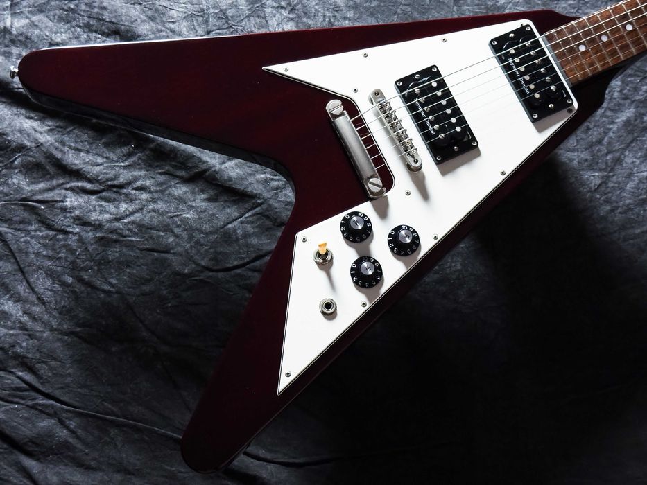 ESP Edwards E-FV-120D Flying V Cherry 2013