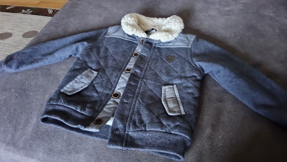 Кофточка  теплая на рост 80-86 см.