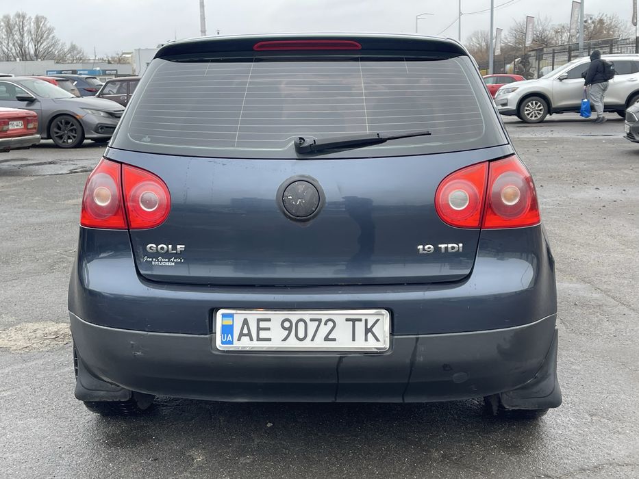 Volkwagen Golf V  1.9 TDI