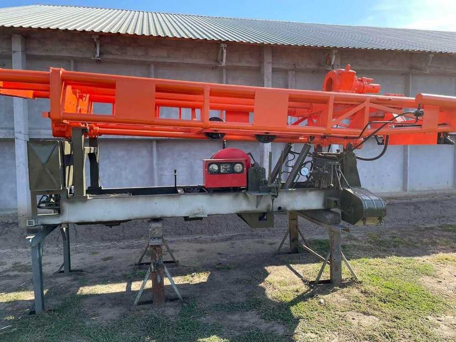 Бурова установка ЛБУ-50 невелике напрацювання в ідеальному стані