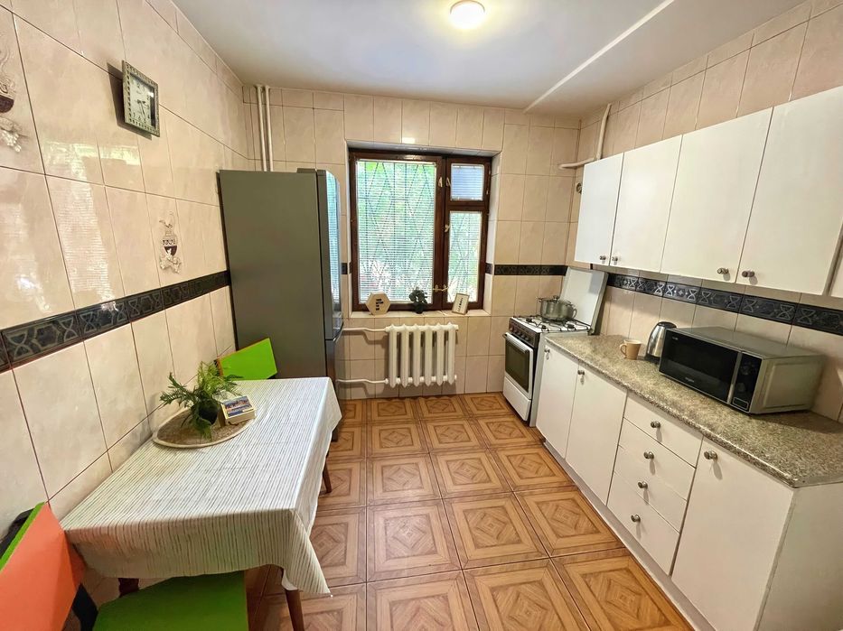 Место в комнате. Киев, Днепровский район — 1500 грн в месяц!