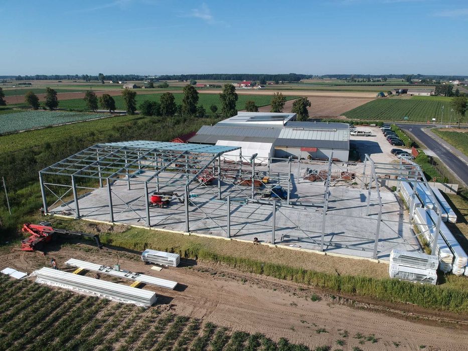 Konstrukcje Stalowe na Wymiar: Hale, Magazyny, Wiaty [Producent]