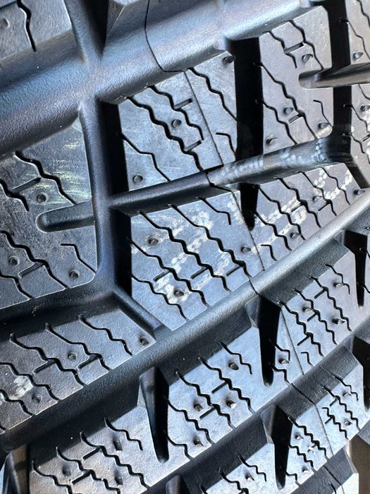 255-50 R20 109V Yokohama W drive розпаровка 1шт Нова