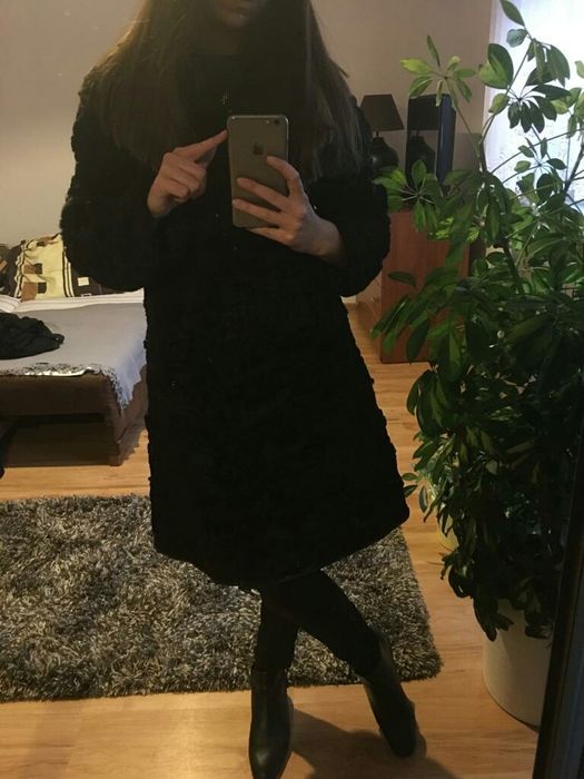 Futro z karakuł rozm S