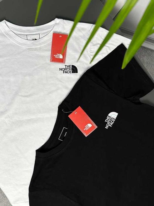 Футболка THE NORTH FACE Classic • TNF Чорна / Біла •  XS - XXL