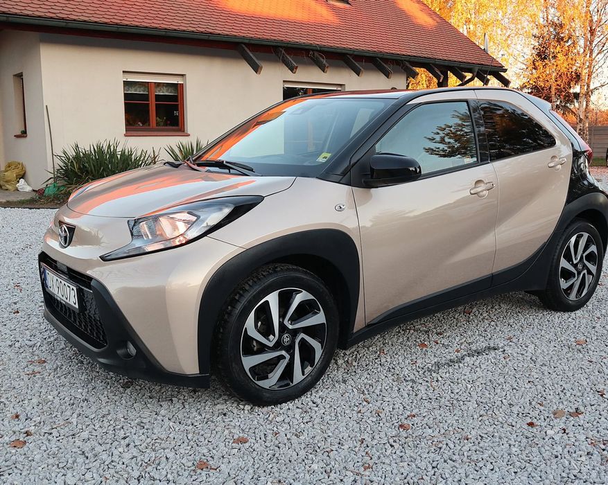 Toyota Aygo X 1.0 72KM ! AUTOMAT ! STYLE ! Kamera ! Alufelgi 17 ! Carplay