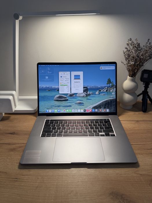 MacBook Pro 16’ 2019 Intel i7 16Gb 512Gb Radeon 4Gb