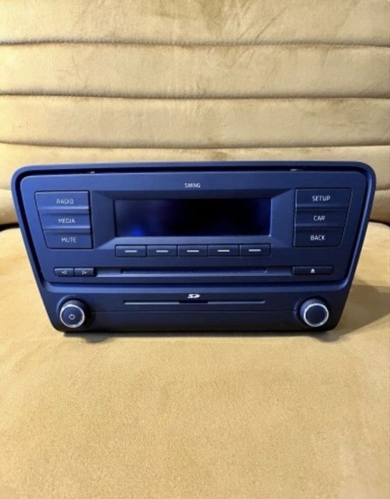 Radio Swing Skoda Octavia 3
