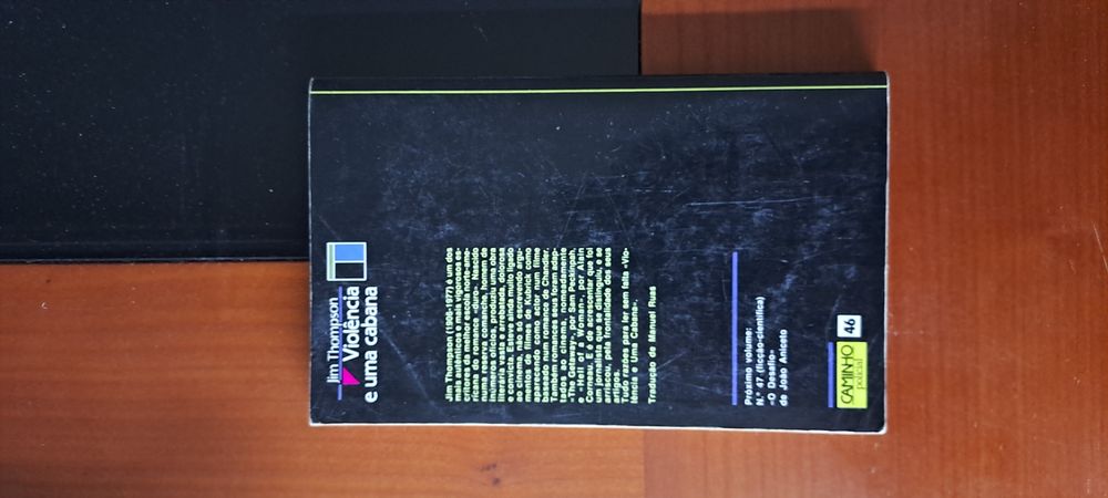 Livro- Violência e uma cabana