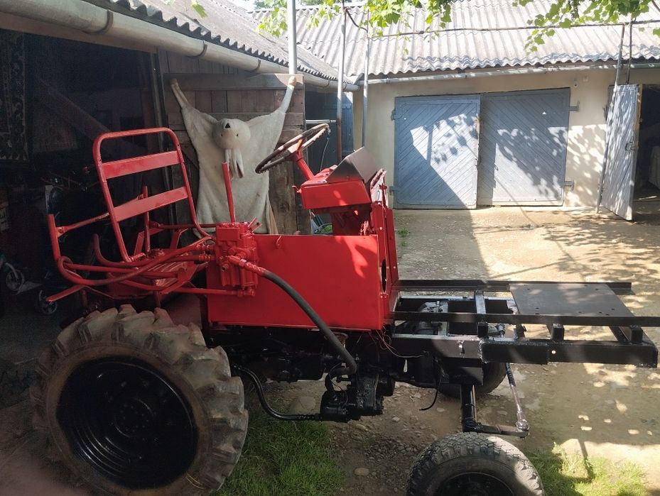 Саморобний мінітрактор