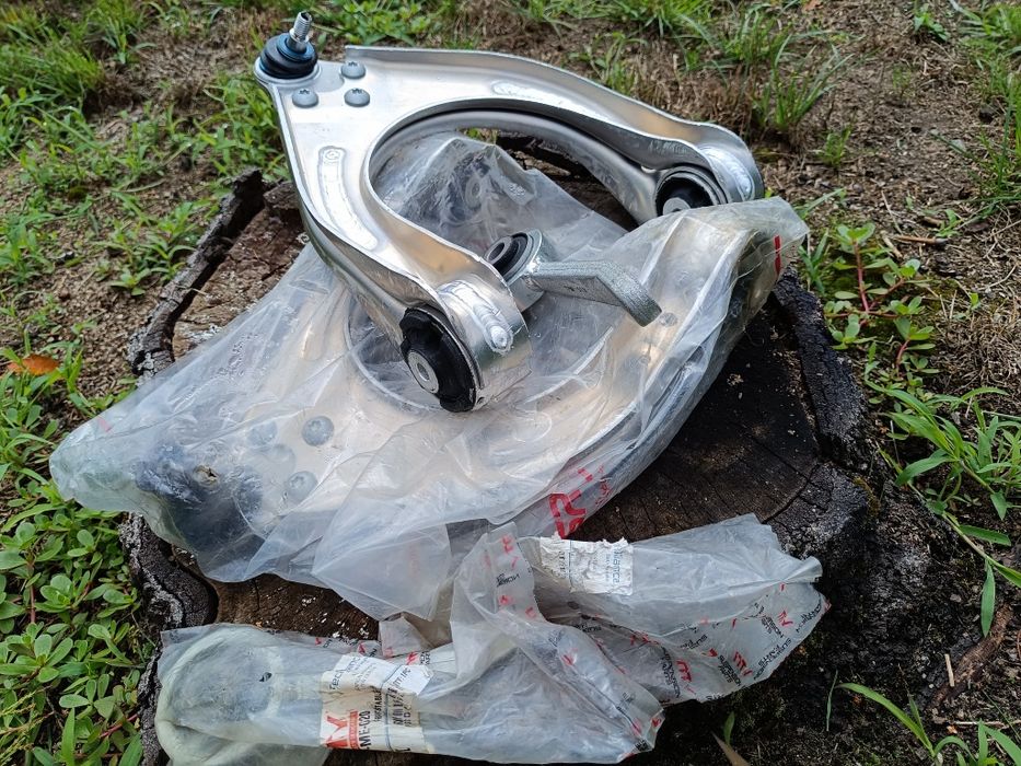Wahacze przód Mercedes CLS219, E w211, łączniki stabilizatora