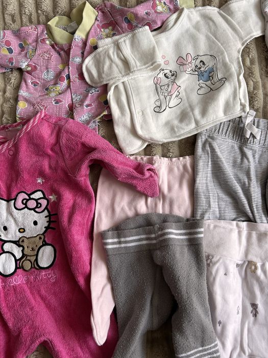 Дитячі речі відам безкоштовно