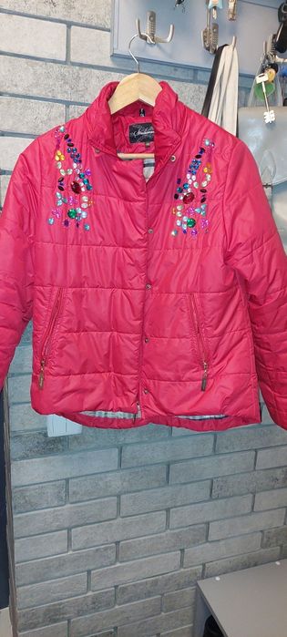 Курточка весенняя
