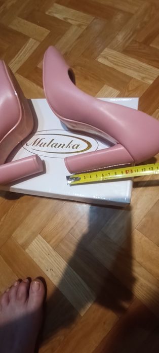 Mulanka Pink Floyd na słupku