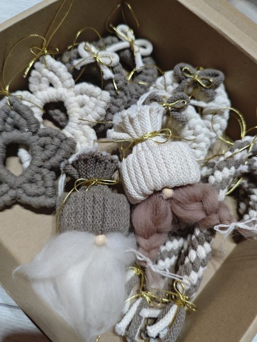 Ozdoby świąteczne z makramy