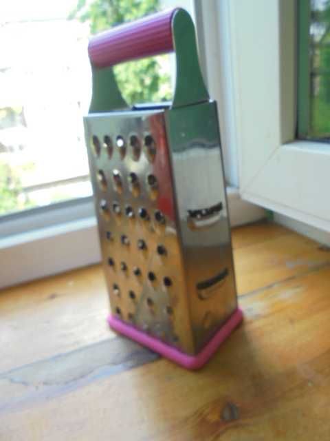 Набор кухонных утвари с деревянными ручками