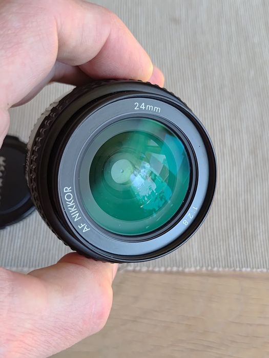 AF nikkor 24 2.8 dobry stan