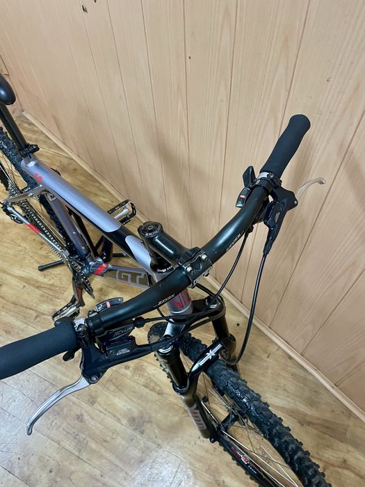 Bicicleta GT avalanche