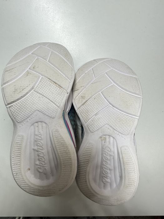 Skechers дитячі кросівки