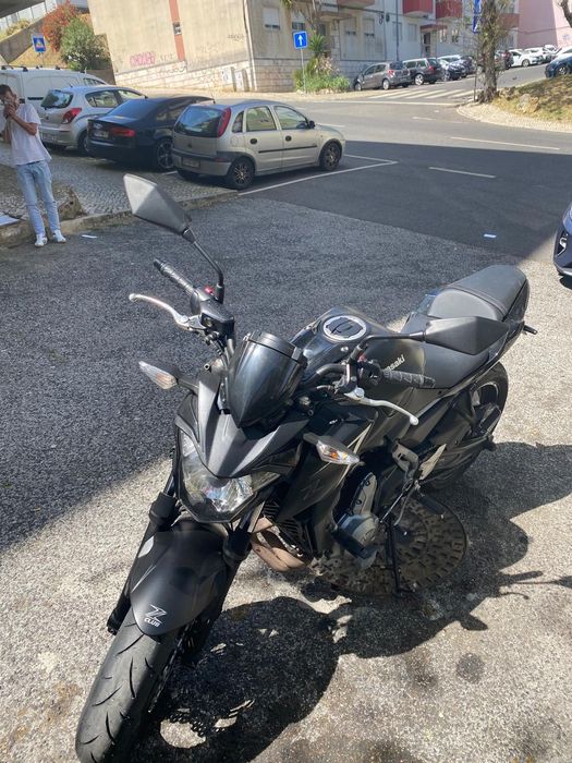 Moto Kawasaki ano 2017