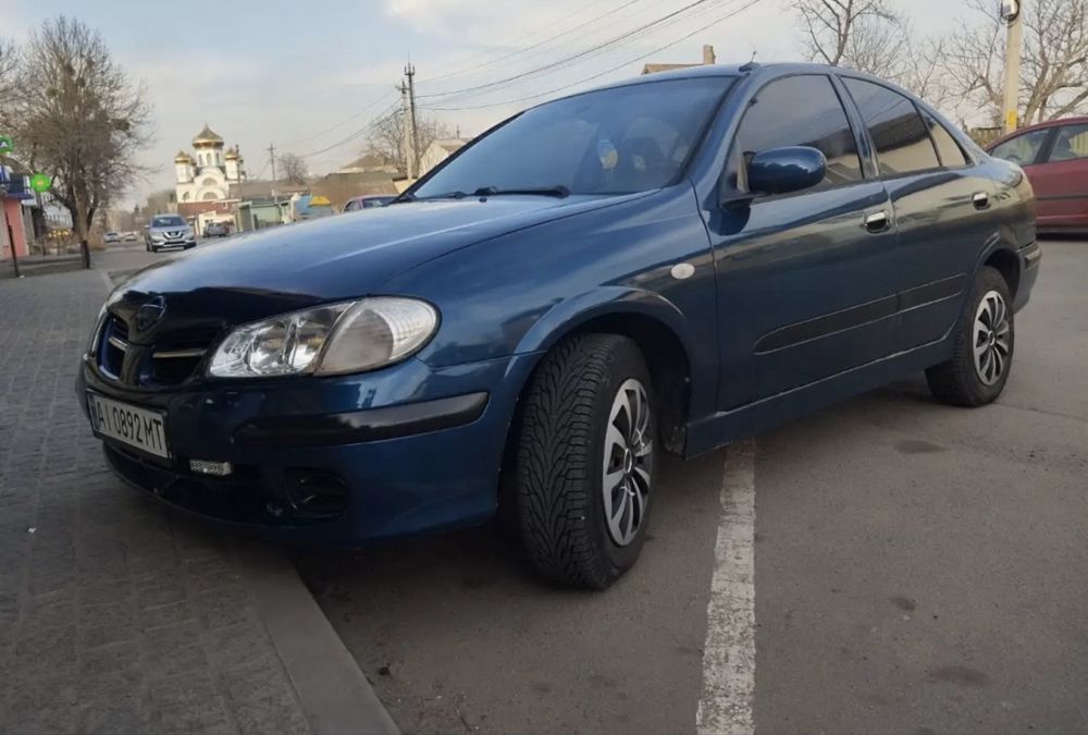 Продам Альмеру газ бензин