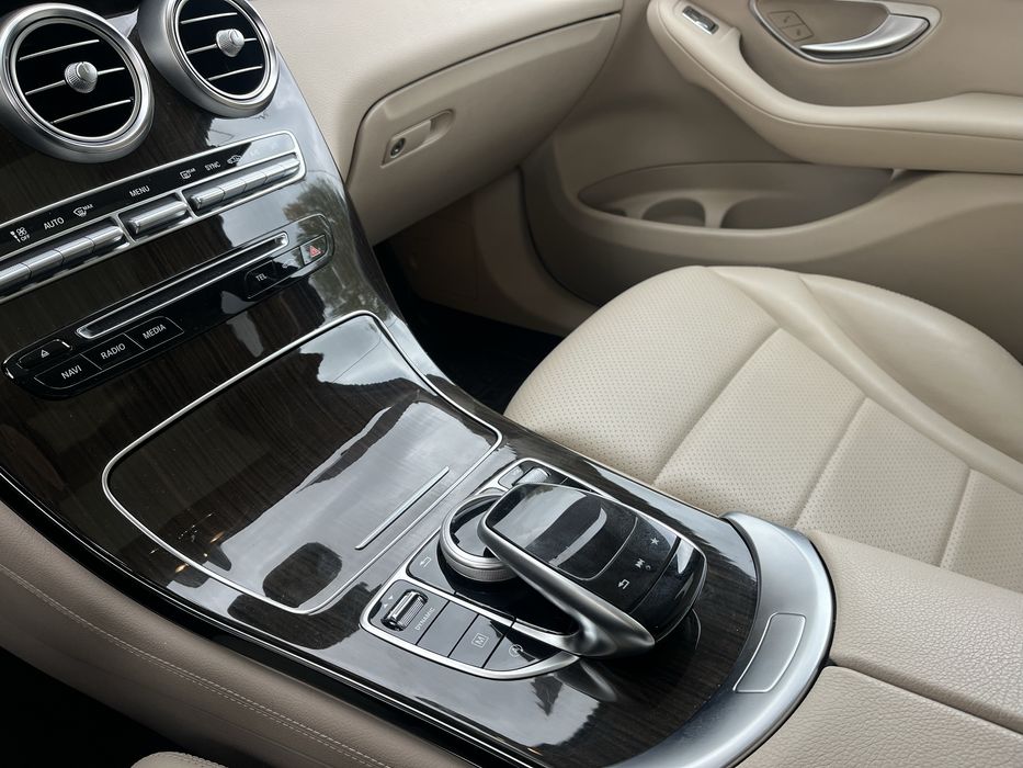 Mercedes-Benz GLC 300 2019 за ГОТІВКУ, або в ЛІЗИНГ | КРЕДИТ