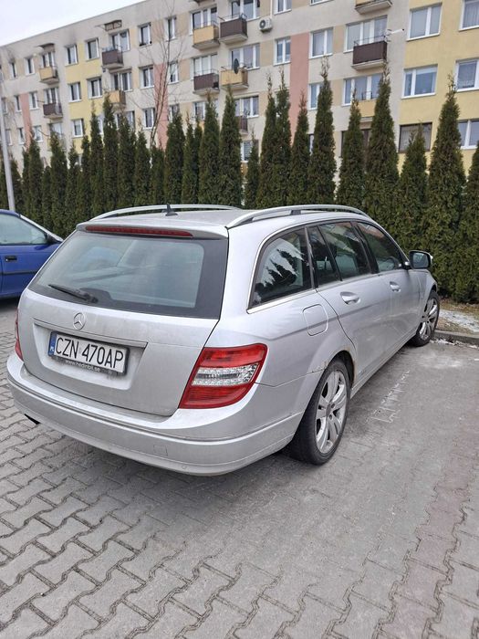 Sprzedam Mercedesa C180 Kompressor Kombi