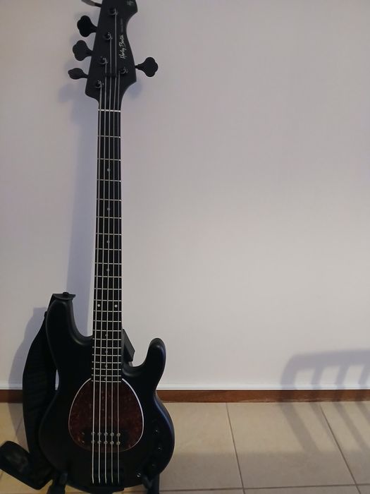 Baixo 5 cordas Harley Benton MB5 SBK