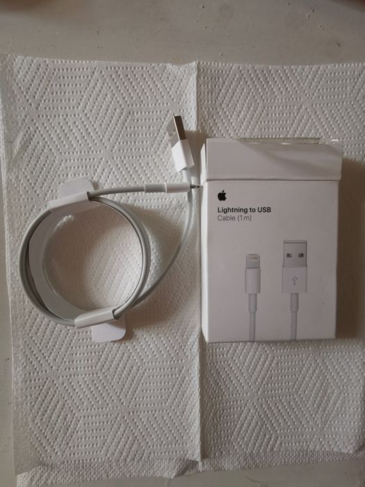 iPhone 11 64gb iCloud lock