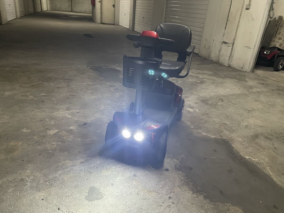 Scooter Mobilidade Reduzida