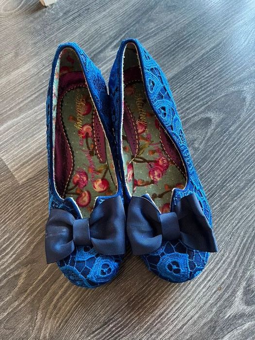 Irregular Choice mutiny razzle dazzle lace blue szpilki kokardka