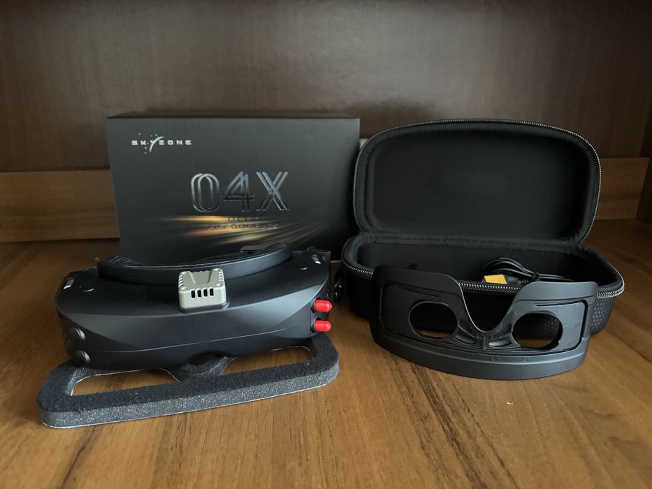 Skyzone 04x PRO FPV окуляри. Антена 5.8G в подарунок