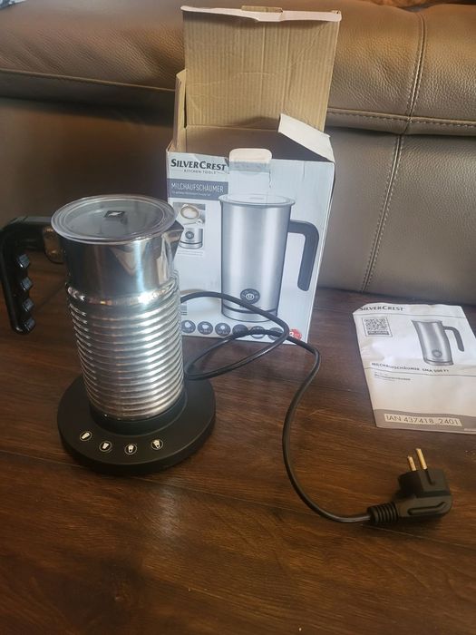 вспениватель молока SilverCrest SMA 500 F1.