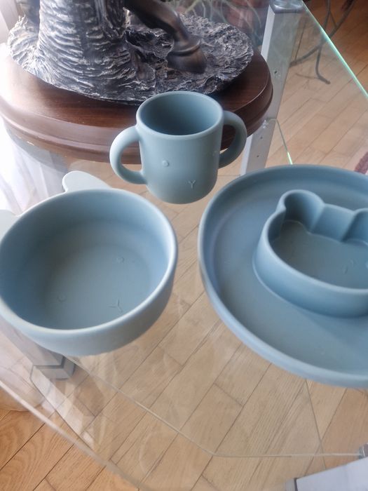 дитячі іграшки та силіконовий посуд Liewoid