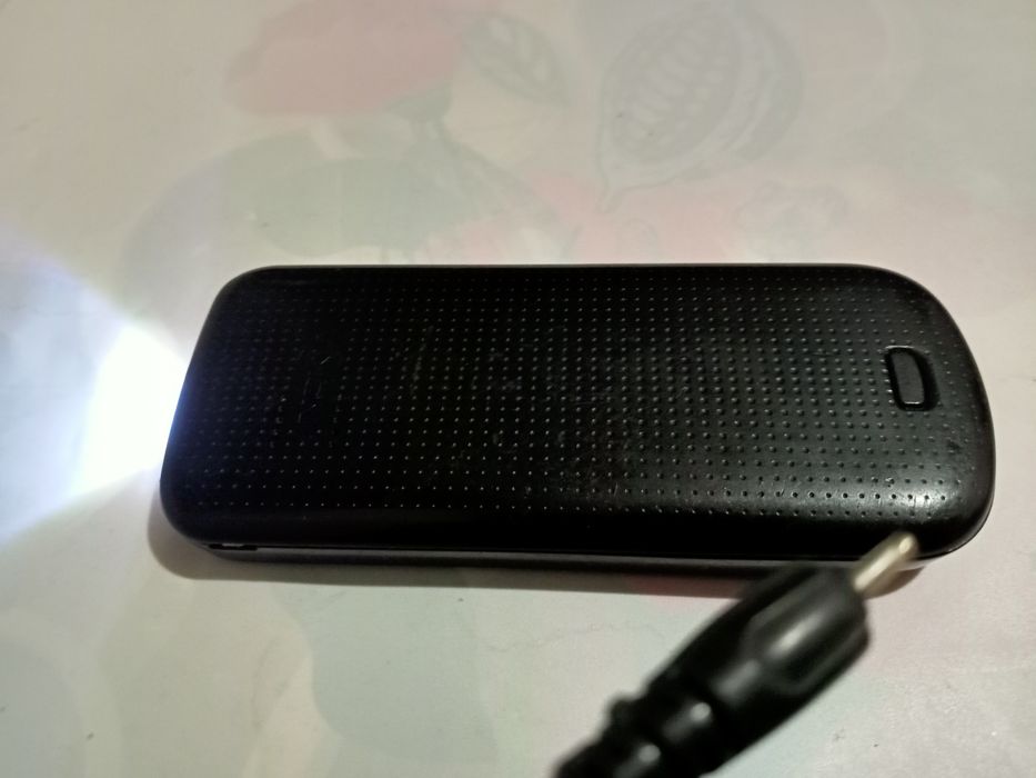 Продам мобильный кнопочный телефон Nokia 1202-02.