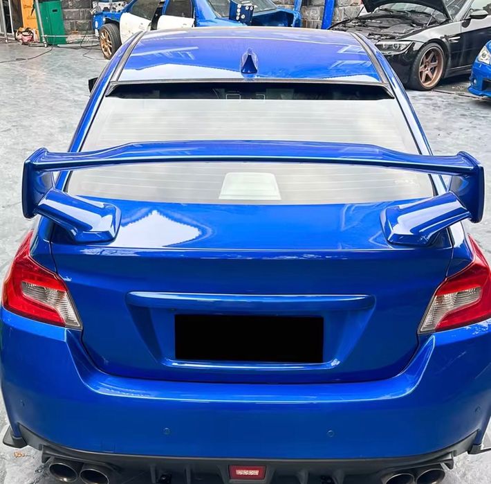 Бленда Subaru Impreza WRX STI наладка на стекло ляду спойлер Субару импреза
