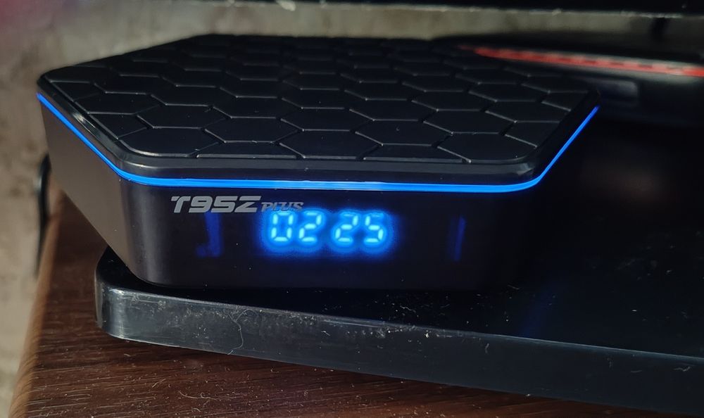 t95z plus - купити теле- та відеотехніку - Ціна на OLX.ua
