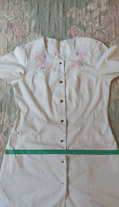 Халат  медичний  жіночий